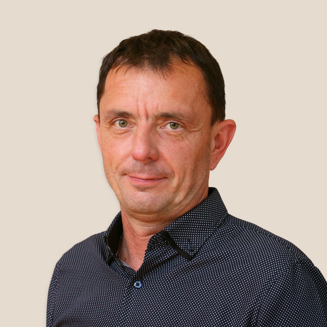 Damjan MAČEK